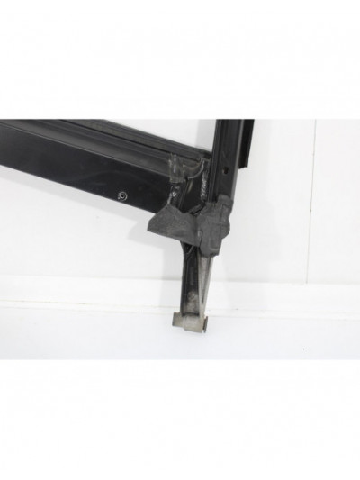 Recambio de guia de ventanilla para audi a3 (8p) 1.6 tdi ambiente referencia OEM IAM 8P4839629T.IZQ.