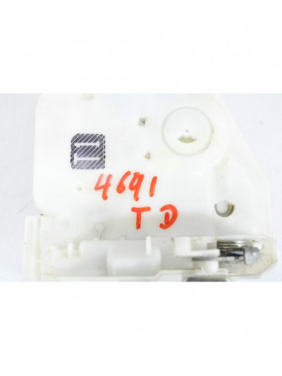 Cerradura puerta trasera derecha MITSUBISHI ASX 1.8 DI-D 2012