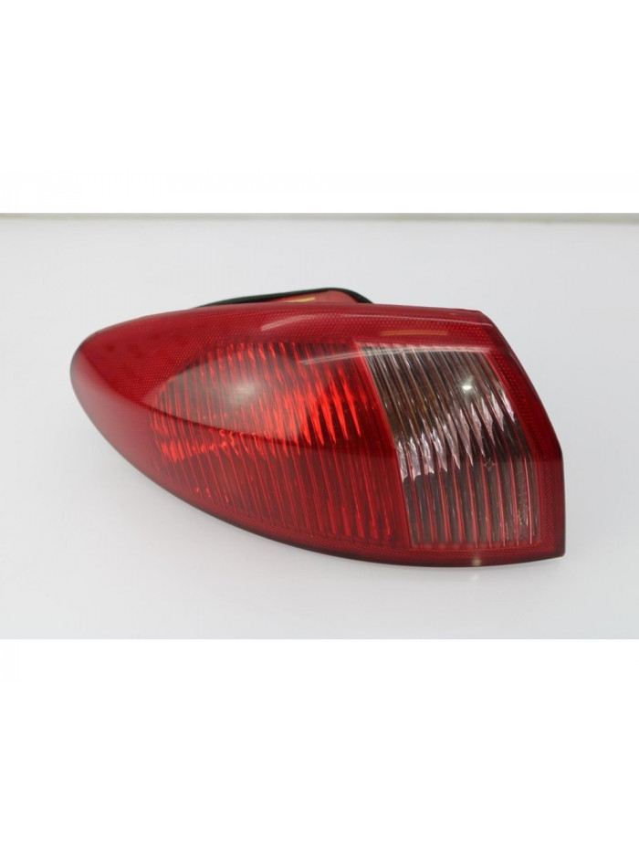 Recambio de piloto trasero izquierdo para alfa romeo 147 (190) 1.9 jtd distinctive referencia OEM IAM 46556349