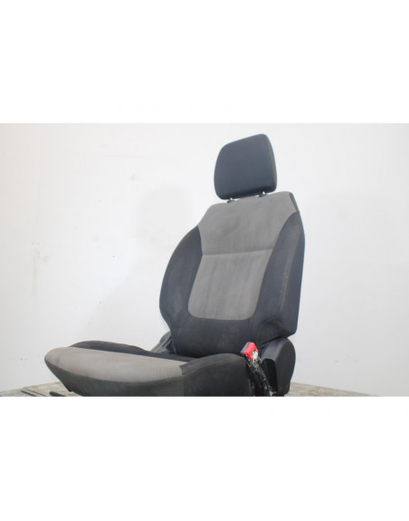 Recambio de asiento delantero derecho para mitsubishi l 200 (ka0/kb0) inform klima einzelkabine 4wd referencia OEM IAM DD4349