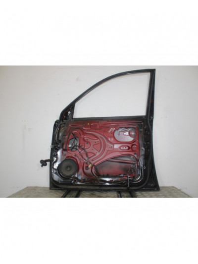 Puerta delantera derecha MITSUBISHI L 200 Inform Klima Einzelkabine 4WD 2011