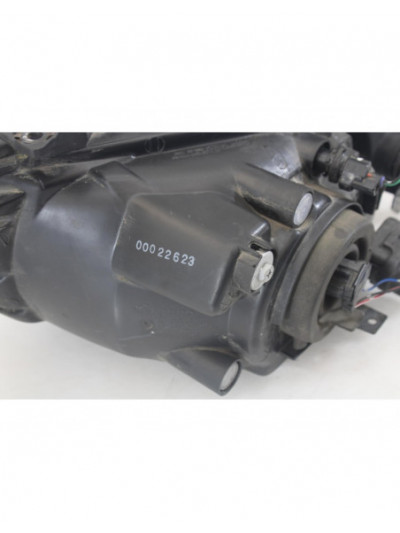 Recambio de faro derecho para mitsubishi l 200 (ka0/kb0) inform klima einzelkabine 4wd referencia OEM IAM 4349DD