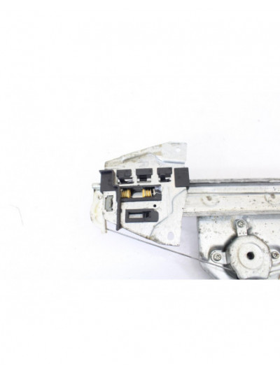 Recambio de elevalunas trasero derecho para mitsubishi montero (v60/v70) 2.5 tdi sahel (5-ptas.) referencia OEM IAM MR9899473046