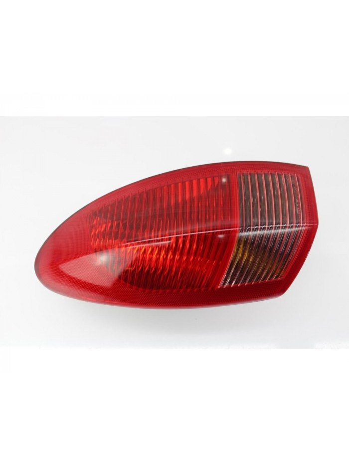 Recambio de piloto trasero derecho para alfa romeo 147 (190) 1.9 jtd distinctive referencia OEM IAM 46556347