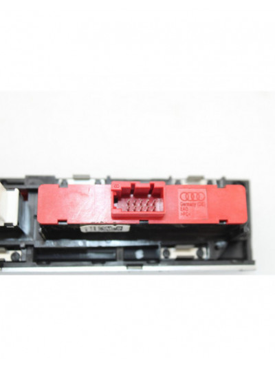 Recambio de interruptores multifuncionales para audi a3 (8p) 1.6 tdi ambiente referencia OEM IAM 8P0927137CG