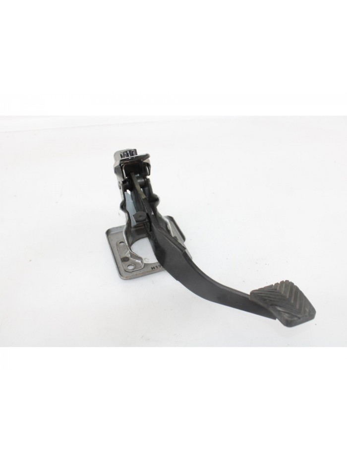 Pedal freno MITSUBISHI GRANDIS 2.0 DI-D Inform 2006