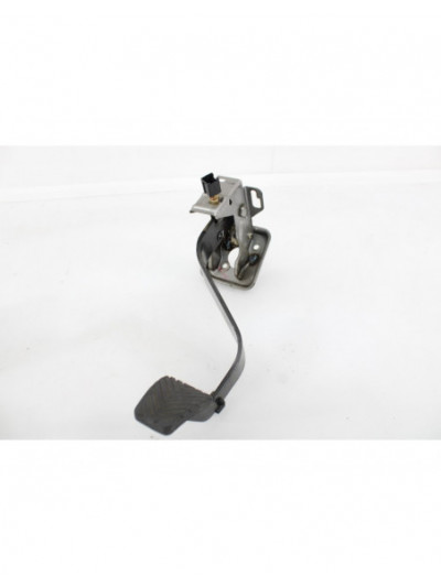 Pedal embrague MITSUBISHI GRANDIS 2.0 DI-D Inform 2006