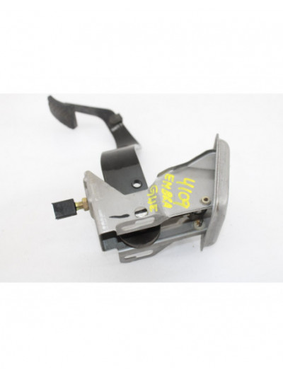 Pedal embrague MITSUBISHI GRANDIS 2.0 DI-D Inform 2006