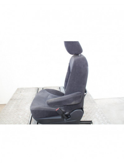 Recambio de asiento delantero derecho para mitsubishi grandis (na0w) 2.0 di-d inform referencia OEM IAM 4109TELANEGRA