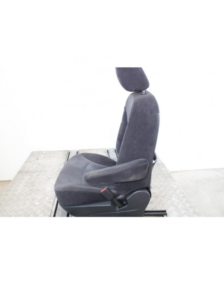 Recambio de asiento delantero derecho para mitsubishi grandis (na0w) 2.0 di-d inform referencia OEM IAM 4109TELANEGRA