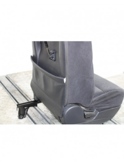 Recambio de asiento delantero derecho para mitsubishi grandis (na0w) 2.0 di-d inform referencia OEM IAM 4109TELANEGRA