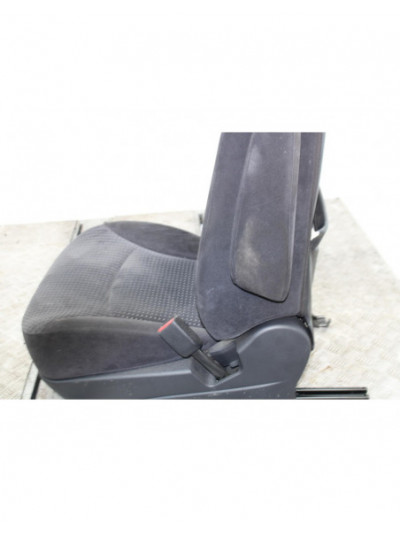Recambio de asiento delantero derecho para mitsubishi grandis (na0w) 2.0 di-d inform referencia OEM IAM 4109TELANEGRA