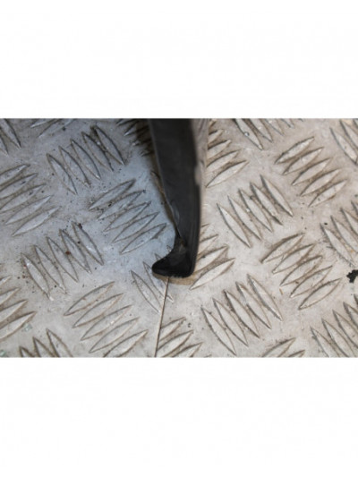 Recambio de puerta delantera derecha para mitsubishi grandis (na0w) 2.0 di-d inform referencia OEM IAM 4109NEGRO