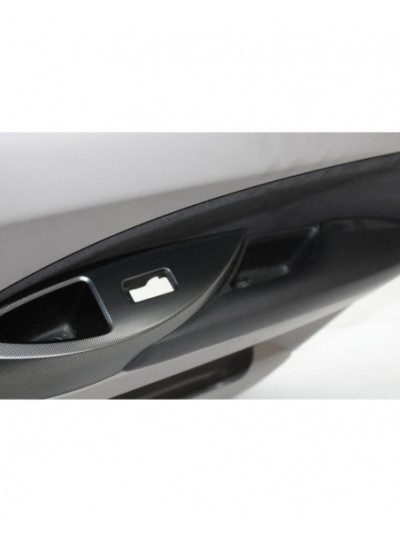 Recambio de guarnecido puerta delantera derecha para mitsubishi grandis (na0w) 2.0 di-d inform referencia OEM IAM MR576081