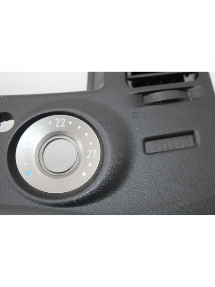 Rejilla aireadora MITSUBISHI GRANDIS 2.0 DI-D Inform 2006