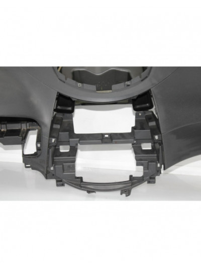 Recambio de salpicadero para mitsubishi grandis (na0w) 2.0 di-d inform referencia OEM IAM 4109