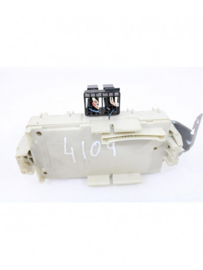 Recambio de caja reles / fusibles para mitsubishi grandis (na0w) 2.0 di-d inform referencia OEM IAM 507040185