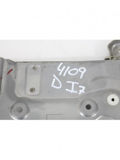 Elevalunas delantero izquierdo MITSUBISHI GRANDIS 2.0 DI-D Inform 2006