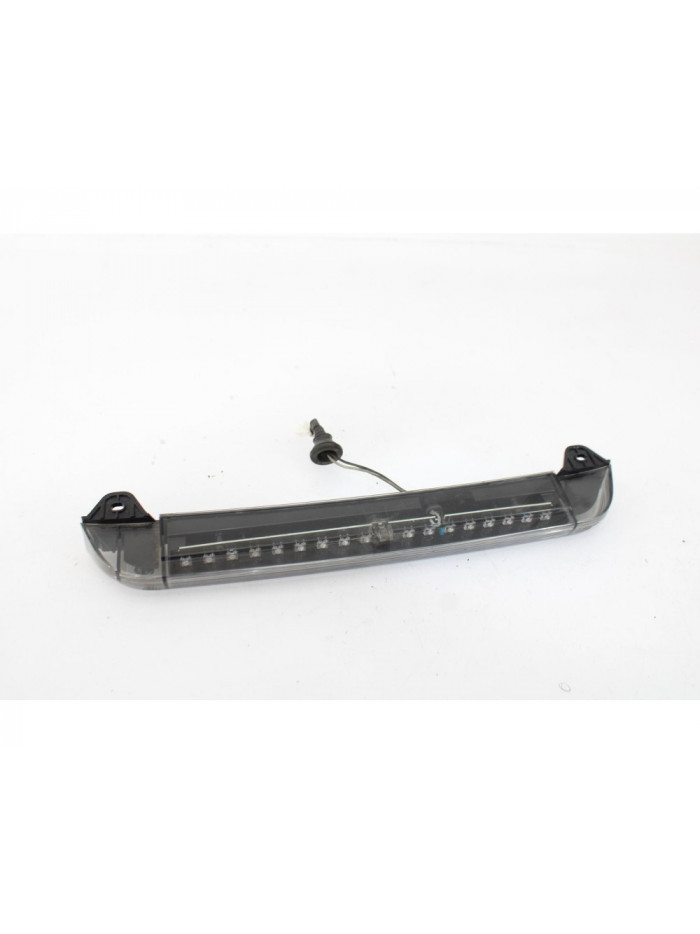 Luz central de freno MITSUBISHI GRANDIS 2.0 DI-D Inform 2006