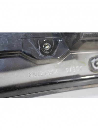 Recambio de aleron trasero para mitsubishi grandis (na0w) 2.0 di-d inform referencia OEM IAM MN129304