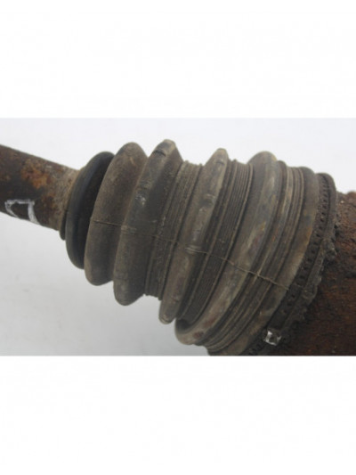 Transmision delantera derecha MITSUBISHI L 200 Inform Klima Einzelkabine 4WD 2011