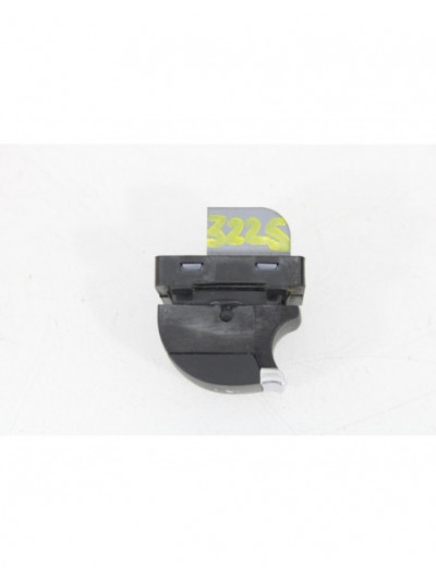 Mando elevalunas delantero derecho AUDI A3 1.6 TDI Ambiente 2012