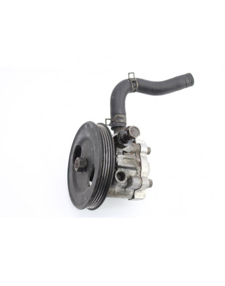 Bomba dirección MITSUBISHI L 200 2500 TD American Spirit 2005