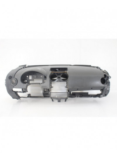 Recambio de salpicadero para mitsubishi colt berlina 5 (z30a) 1.3 atlantis referencia OEM IAM MR951725