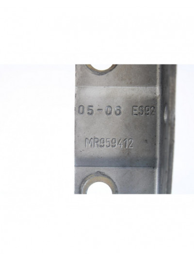 Recambio de bisagra capo derecha para mitsubishi colt berlina 5 (z30a) 1.3 atlantis referencia OEM IAM MR959412