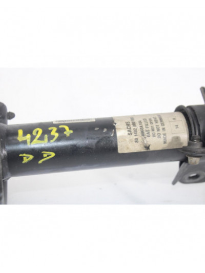 Recambio de amortiguador delantero derecho para mitsubishi colt berlina 5 (z30a) 1.3 atlantis referencia OEM IAM 4060A104