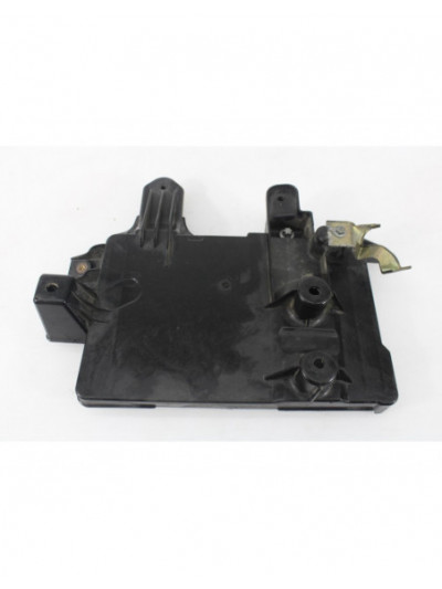 Soporte batería MITSUBISHI COLT BERLINA 5 1.3 Atlantis 95CV 70KW 2006