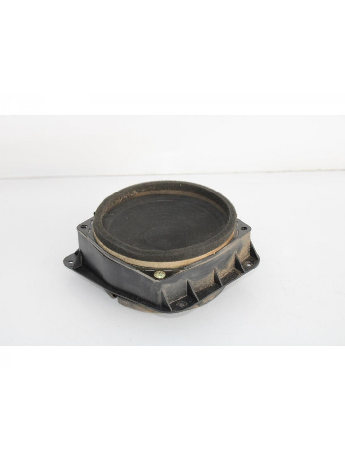Recambio de altavoz trasero derecho para mitsubishi l 200 (k60t) 2.5 diesel referencia OEM IAM