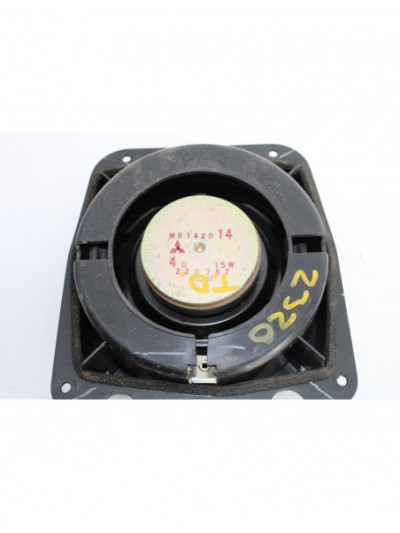 Recambio de altavoz trasero derecho para mitsubishi l 200 (k60t) 2.5 diesel referencia OEM IAM