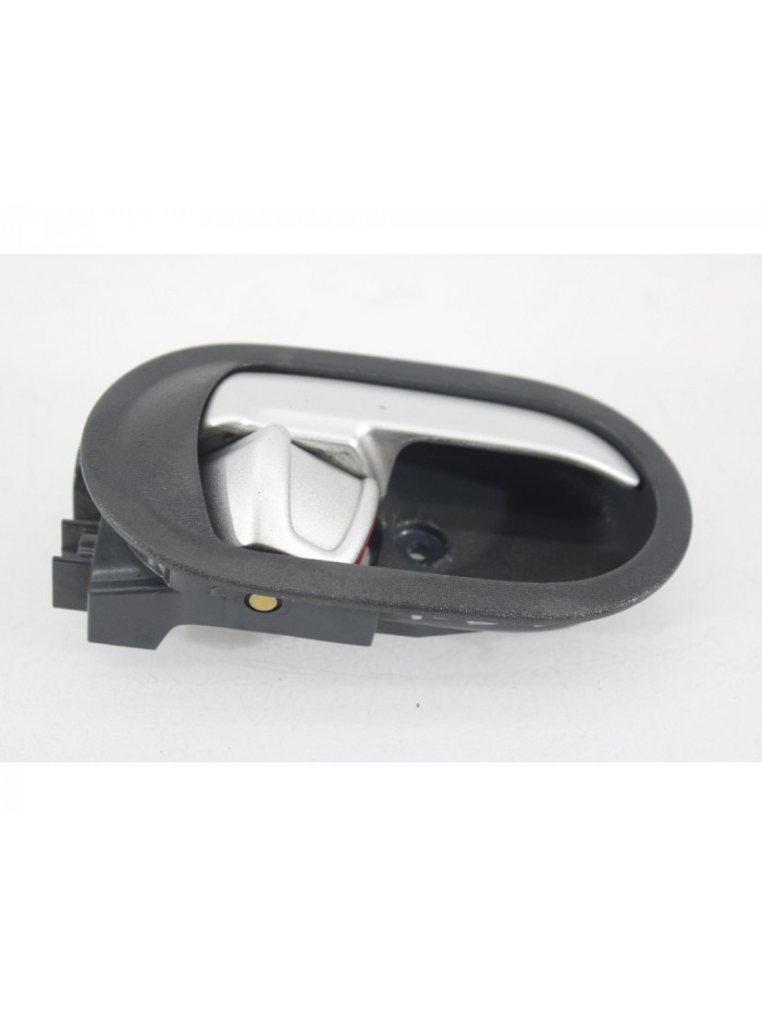 Recambio de maneta interior trasera derecha para mitsubishi colt berlina 5 (z30a) 1.3 atlantis referencia OEM IAM 4237TD