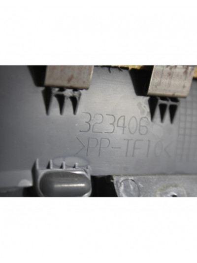 Guarnecido puerta trasera derecha MITSUBISHI COLT BERLINA 5 1.3 Atlantis 2006