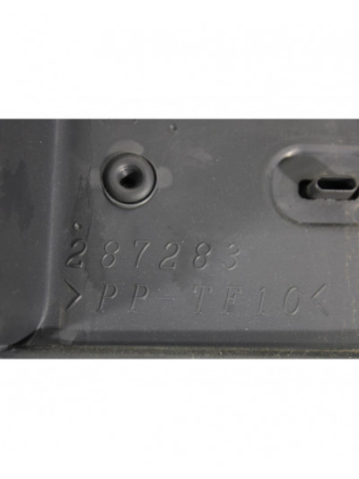 Recambio de guarnecido puerta delantera izquierda para mitsubishi colt berlina 5 (z30a) 1.3 atlantis referencia OEM IAM 951615HB