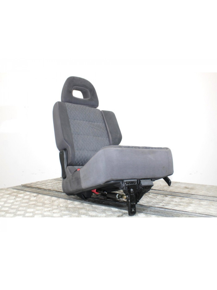 Recambio de asientos trasero izquierdo para mitsubishi montero (v60/v70) 2.5 tdi sahel (5-ptas.) referencia OEM IAM 3046TI
