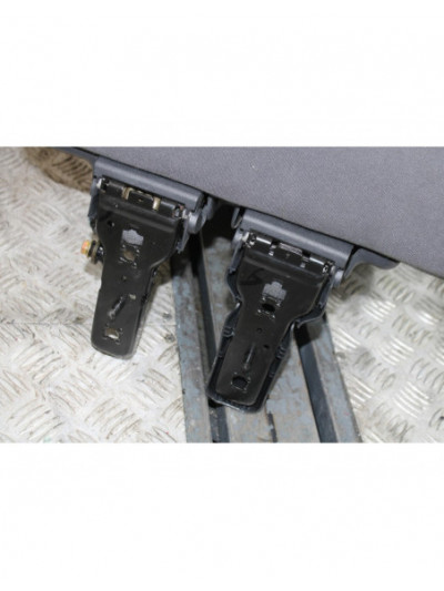 Recambio de asientos trasero izquierdo para mitsubishi montero (v60/v70) 2.5 tdi sahel (5-ptas.) referencia OEM IAM 3046TI