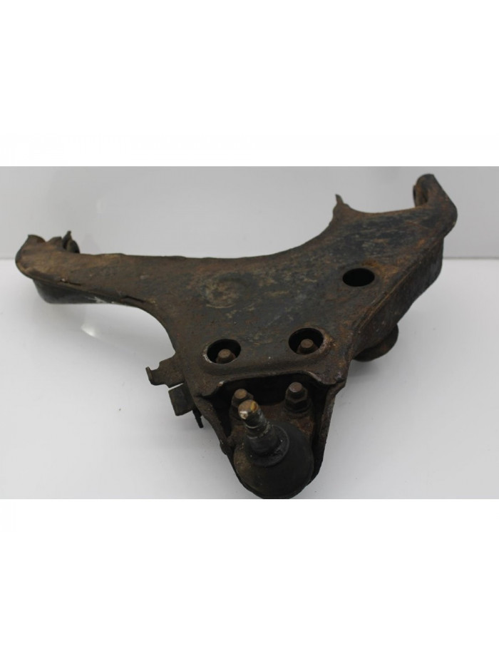 Recambio de brazo suspension inferior delantero derecho para mitsubishi l 200 (k60t) 2.5 diesel referencia OEM IAM