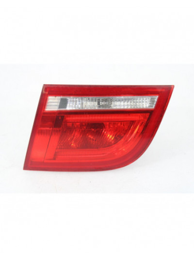 Recambio de piloto trasero derecho interior para audi a3 (8p) 1.6 tdi ambiente referencia OEM IAM 8P4945094D