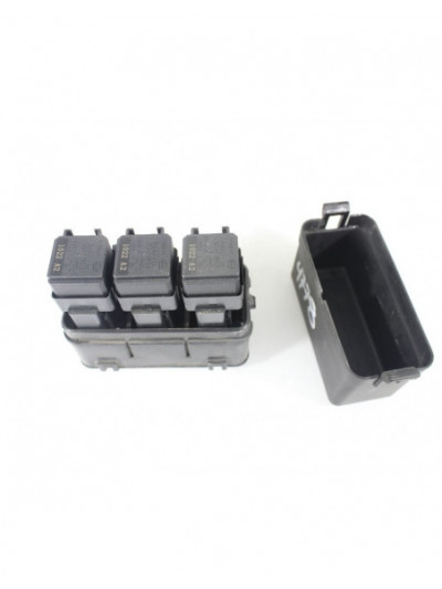Recambio de caja reles / fusibles para nissan qashqai i (j10, nj10) 2.0 dci referencia OEM IAM 64200049