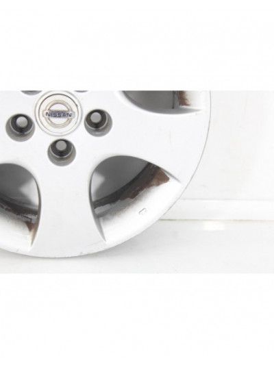 Recambio de llanta para nissan primera trav. (p12) acenta referencia OEM IAM 26551
