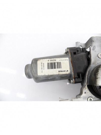 Recambio de elevalunas trasero derecho para nissan qashqai (j10) acenta referencia OEM IAM 402190A