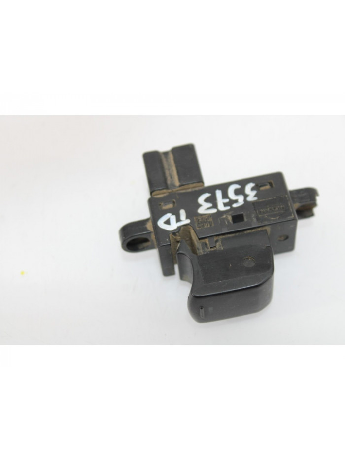 Mando elevalunas trasero derecho NISSAN NAVARA PICK-UP Doble Cab SE 4X2 2006