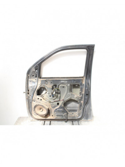 Puerta delantera derecha NISSAN NAVARA PICK-UP Doble Cab SE 4X2 2006