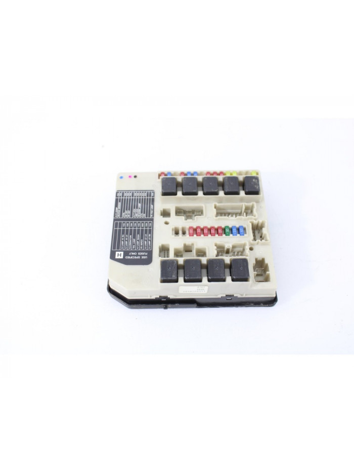 Recambio de caja reles / fusibles para nissan navara pick-up (d40m) doble cab se 4x2 referencia OEM IAM 284B7EB311