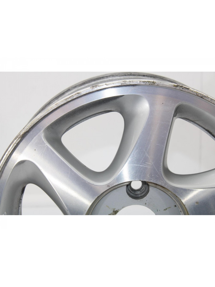 Recambio de llanta para nissan primera berlina (p11) básico referencia OEM IAM 2F5102