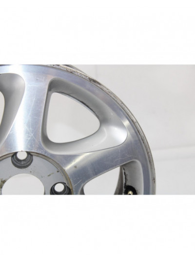 Recambio de llanta para nissan primera berlina (p11) básico referencia OEM IAM 2F5102