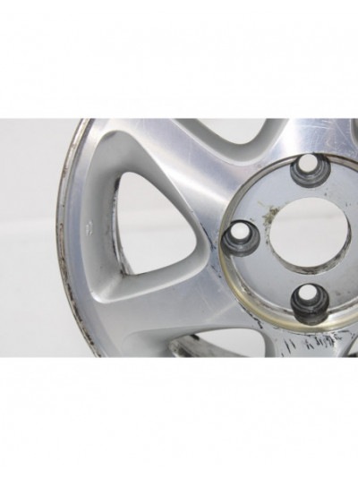 Recambio de llanta para nissan primera berlina (p11) básico referencia OEM IAM 2F5102