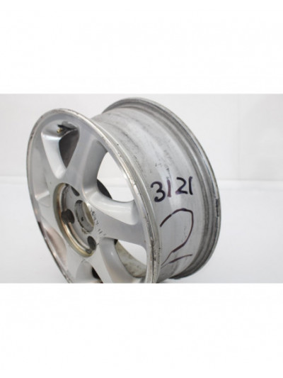 Recambio de llanta para nissan primera berlina (p11) básico referencia OEM IAM 2F5102